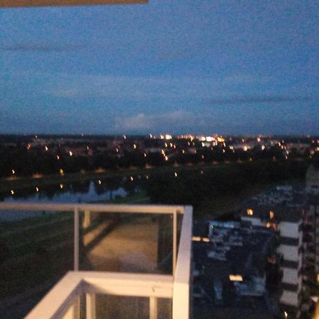 Wroclaw Penthouse Views Odra And City Center ภายนอก รูปภาพ